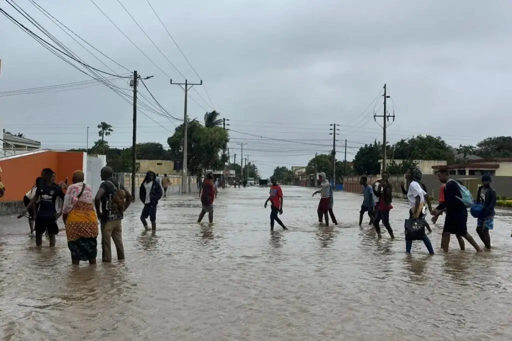 Mozambique Floods: Over 640,000 People Affected by Catastrophic Flooding 6 Mozambique Floods: Over 640,000 People Affected by Catastrophic Flooding